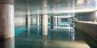 Die ASG versorgt rund 130 000 Menschen mit Trinkwasser. Dieses landet nach der Aufbereitung in solchen riesigen Speicherkammern, bevor Pumpen es ins Versorgungsnetz zu den Kommunen befördern.